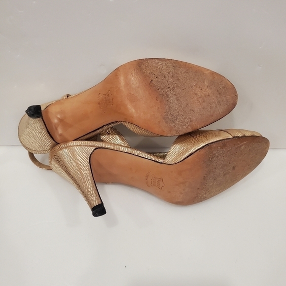 Salvatore Ferragamo Gold Sandals - Picture 4 of 6